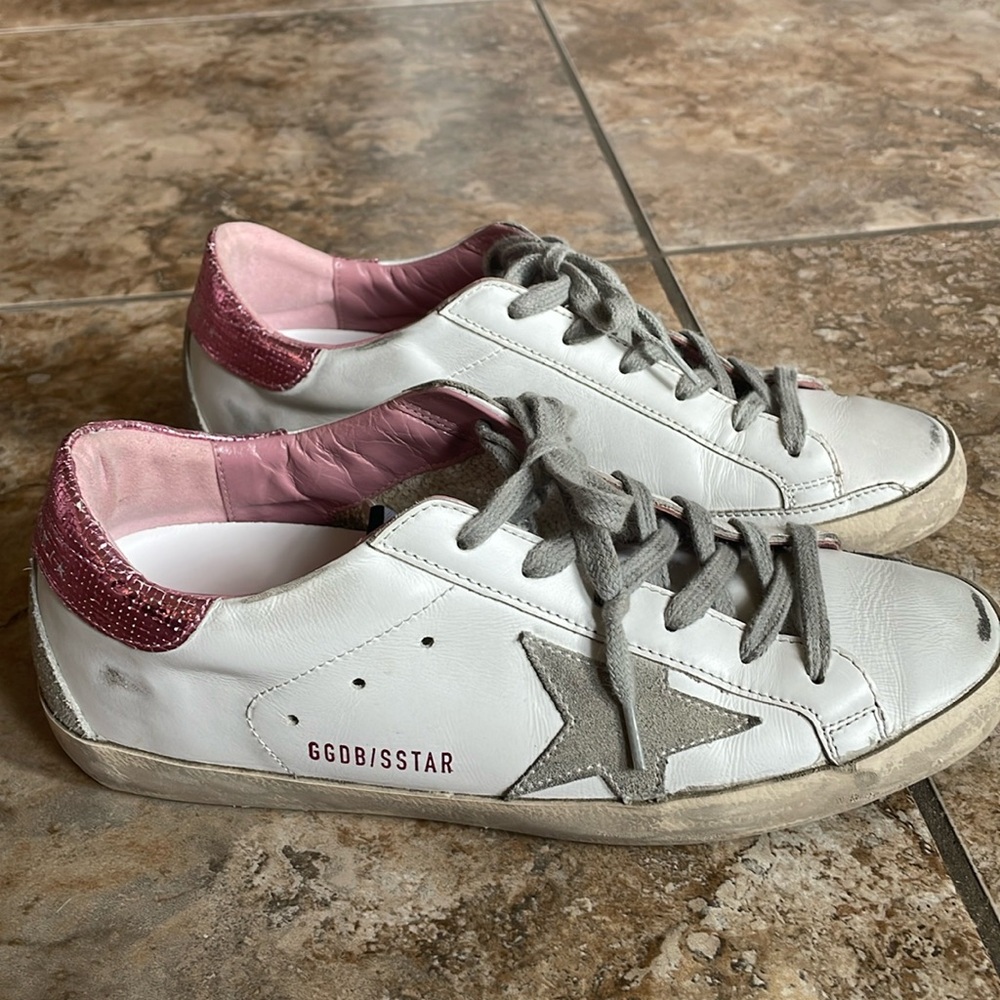 Women’s Super-Star Golden Goose Size 38
